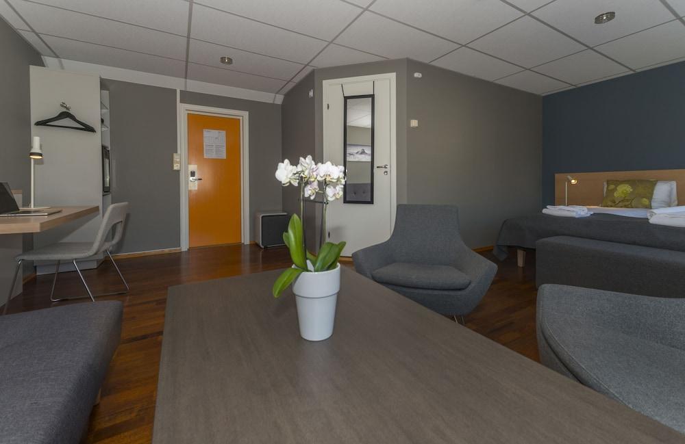 Hotel Aurora Svolvær Εξωτερικό φωτογραφία