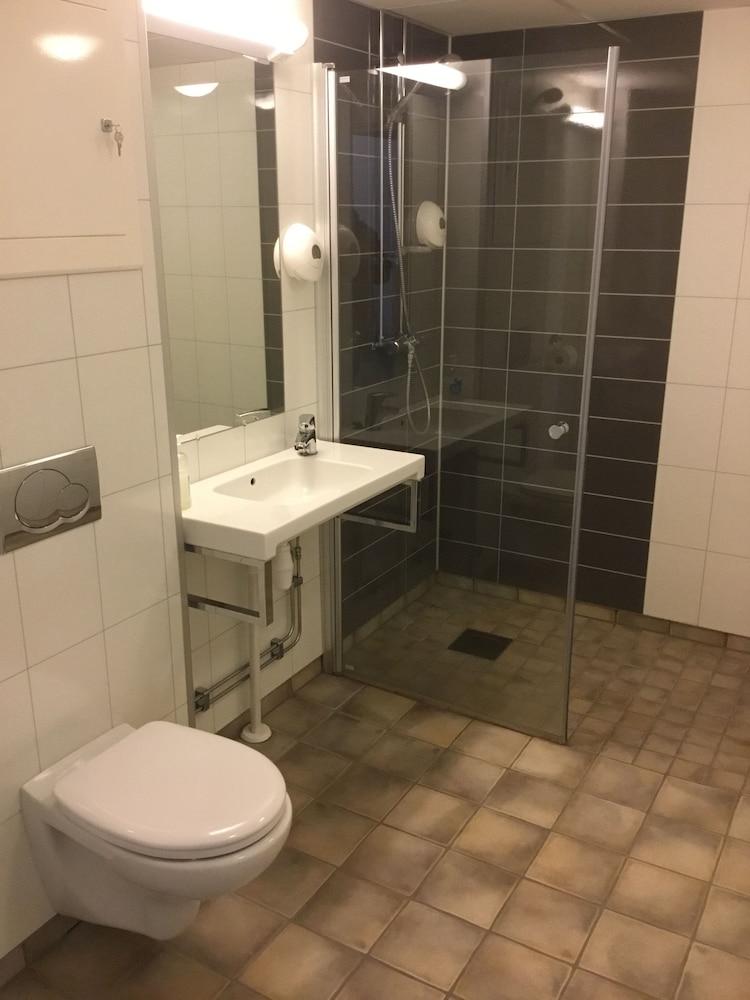 Hotel Aurora Svolvær Εξωτερικό φωτογραφία